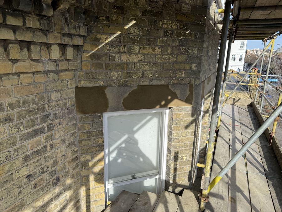 Concrete repair to a seafront block of flats, Sussex